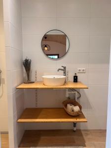 Luxurious Tiny House with HotTub