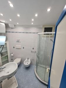 Kleine Villa In Picco Sul Mare Mit Privatem Parkplatz,