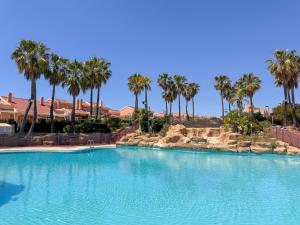 Arena Marina - Pool and relaxation near the airport - 4hvězdičkové hotely ve městě Gran Alacant
