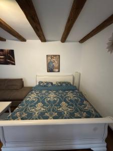 Sunrise Castelului Brasov ( Old Center)