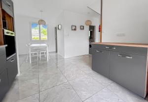 Le Priou - Maison Avec Grand Jardin