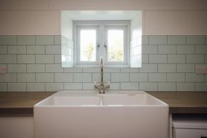 Rogeston House - Charming farmhouse in picturesque Pembrokeshire