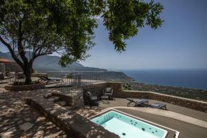 Rubeas Towers - Pyrgos Towers Complex