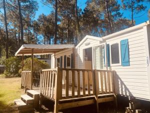 Campings Mobil-home climatise a 5 min de la mer, charmant : Mobile Home