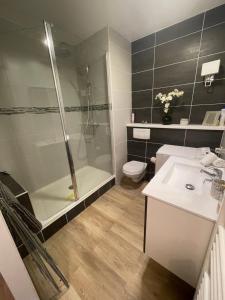Appartements Studio-Champagne Lanson-Proche Hopitaux-Universites-Parc Leo Lagrange : photos des chambres