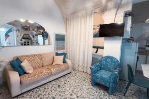 Suite la casa nel vico due intera casa a Euro 150