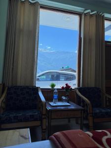 Manali Hill Stay