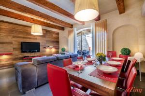 Peaceful Farmhouse Retreat with Pool & Sun Lounger