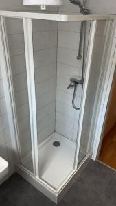 two double bedrooms in center