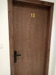 غرفة قياسية مودرن