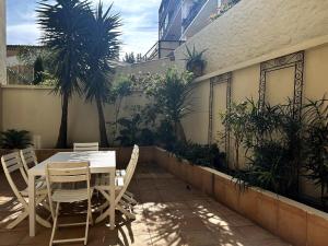 Appartement climatisé, 2 chambres, plage Mourillon