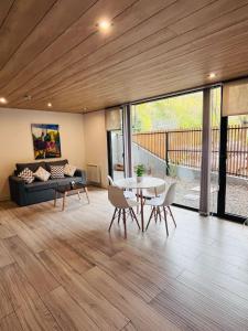 Luminoso 2 ambientes en el centro