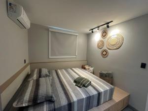 Apartamento moderno com 2 quartos e cama queen-size