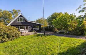 Gorgeous Home In Sydals With Wifi