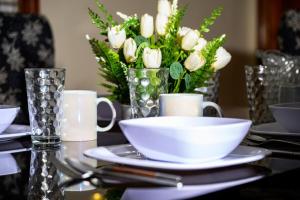 Fairview Near AC Hotel Kingston - FIWI