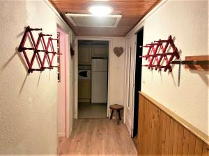 Appartements Appartement confortable 3 pieces, 6 couchages, balcon, proche pistes et telecabine – La Salle-les-Alpes - FR-1-330F-101 : photos des chambres