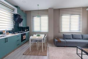 Göktürks Finest 2BR Stylish, Spacious & Prime