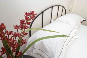 TreasureRome Bianca Family Home