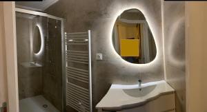 Maisons d'hotes Les Sous Bois : photos des chambres