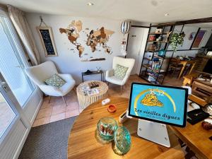 B&B / Chambres d'hotes Les Vieilles Digues : photos des chambres