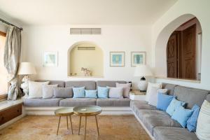 Villa Zenith by Klodge