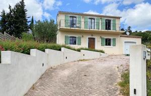 Maisons de vacances 3 Bedroom Cozy Home In Caunes Minervois : photos des chambres