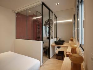 Modern Nest Studio in Syntagma