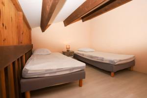 St Cyprien Maison 4p avec grande terrasse et jardin clos