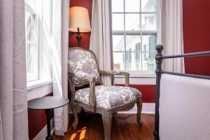 Top Floor Suites at The Legacy Inn Heritage Floor