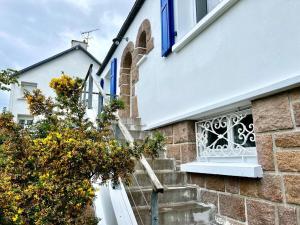 Maisons de vacances Maison de charme - a 700 m de la mer : photos des chambres