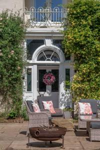 Georgian Villa Corporate and Weddings