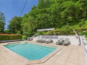 Maisons de vacances Villa -Le Roc- pour 11, jardin et piscine : photos des chambres
