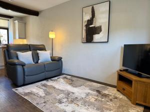 Number Two, Yard 12 Kendal