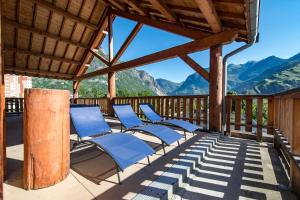 Appartements 220m apartment with terrace for 14 people : photos des chambres