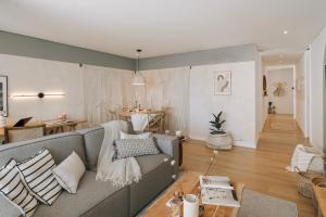 Sabaudia - 2 bedrooms and balcony in Alvalade