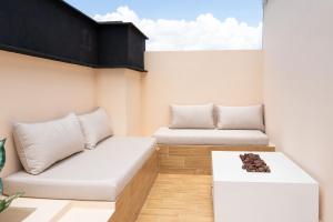 Elegant Lux Condo - Fast Wi-fi- Near the Beach