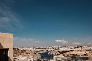 1926 La Galerie Boutique Art Suites