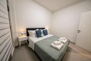 Smoothie 2Bdr City Center Flat