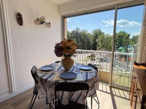 Appartement 2 pièces cabine à 400m de la plage 4 couchages -AR460-130