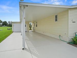 1640 Z1 VILLAGE OF COUNTRY CLUB HILLS by REMAX Premier