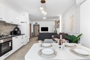 Elkette - Pool & Spa Beach Resort