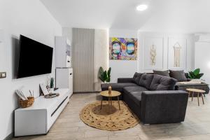 Elkette - Pool & Spa Beach Resort