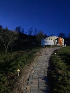 Campings Yourte a la ferme : photos des chambres
