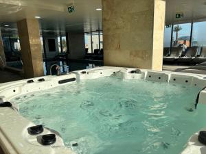 Elkette - Pool & Spa Beach Resort