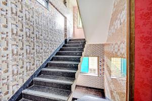 Hotel O New Rainbow Palace