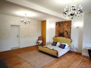 B&B / Chambres d'hotes Chateau La Croix De Millorit : photos des chambres
