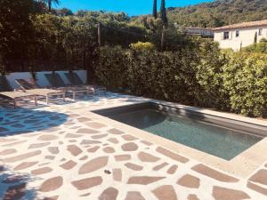 Tropezian arty house