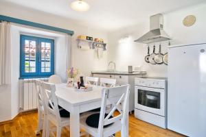 Apartma Hiša Pliska