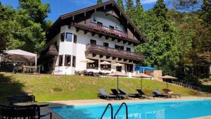 モニカ リゾート 貸切リゾートホテル by MFR