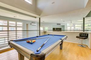 Exquisite Canal-Front Home Access to Lake Conroe!